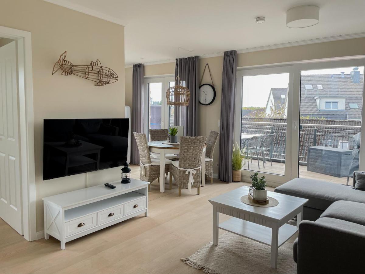 Ferienwohnung Bikinis & Martinis Scharbeutz Buitenkant foto